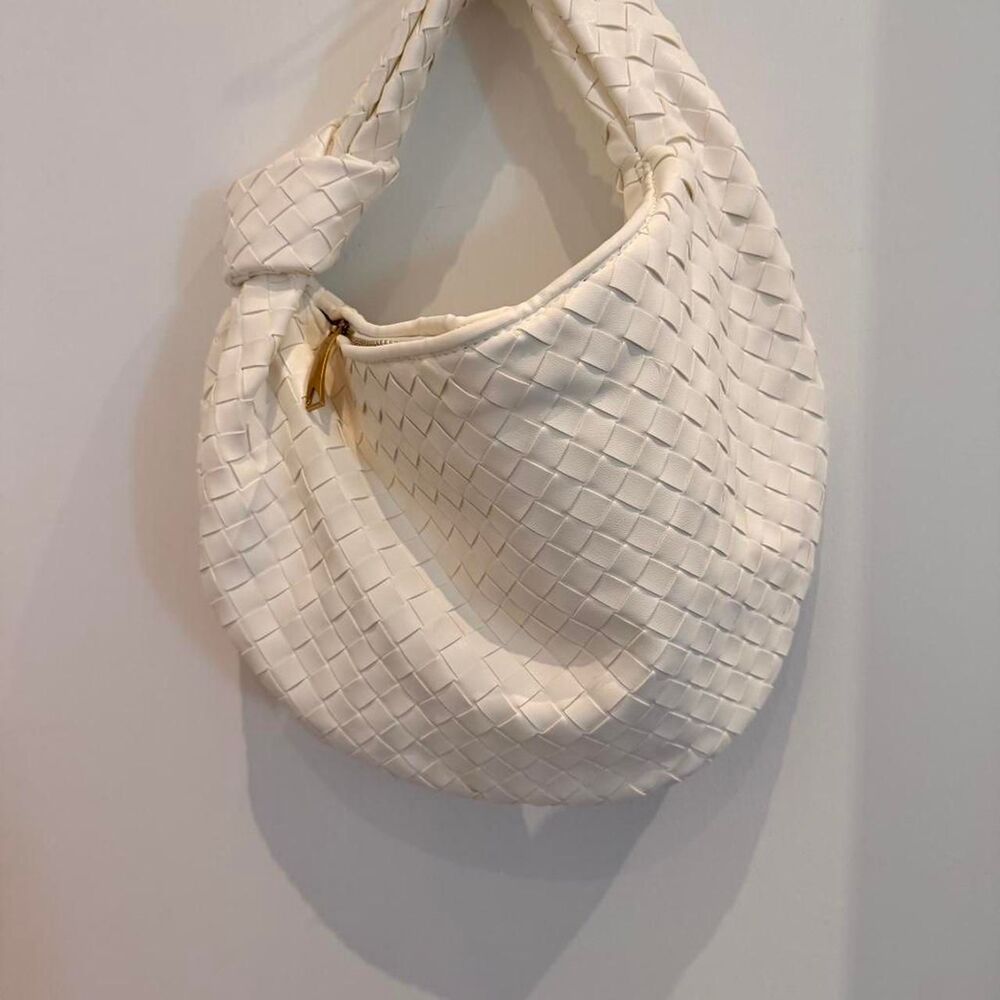 Woven Vegan Leather Knot Hobo Bag OS‎ Minimalist Clean Girl